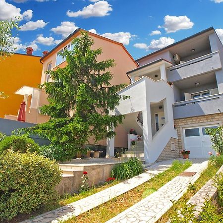 Apartments Nadija 1366 Pula Zewnętrze zdjęcie