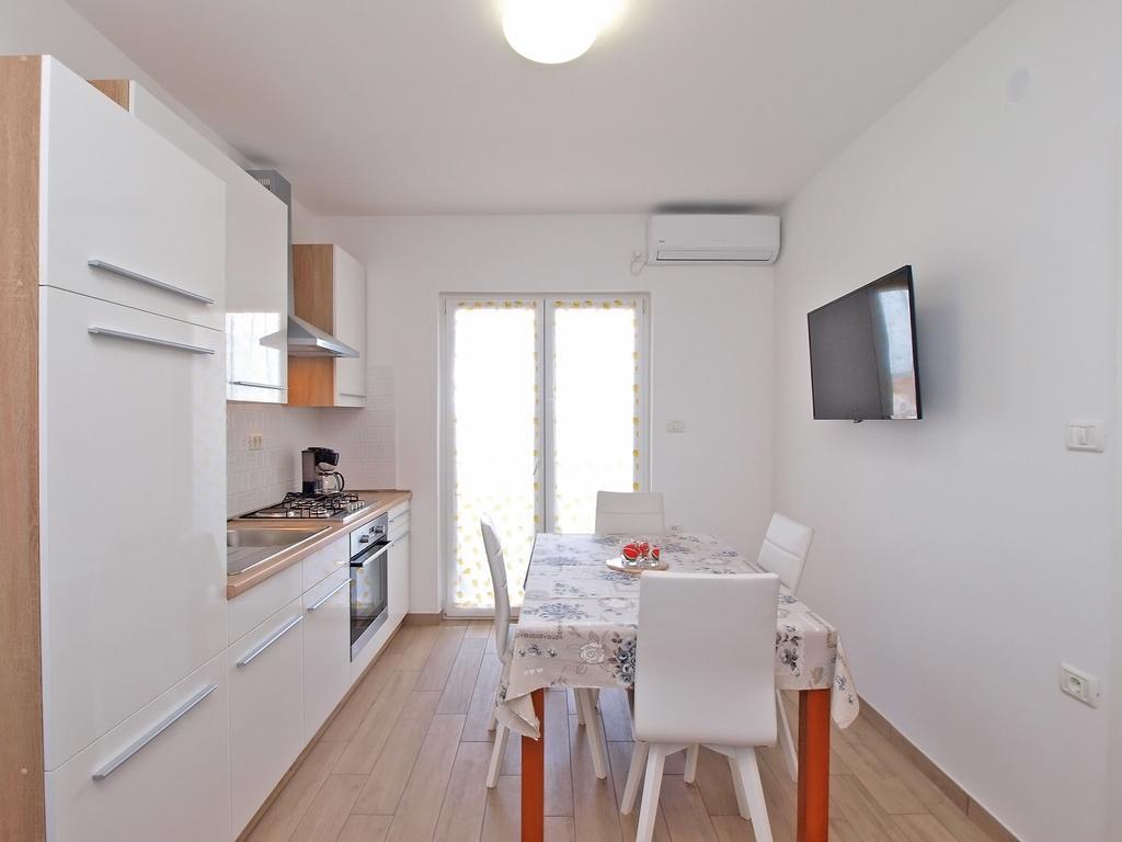 Apartments Nadija 1366 Pula Zewnętrze zdjęcie